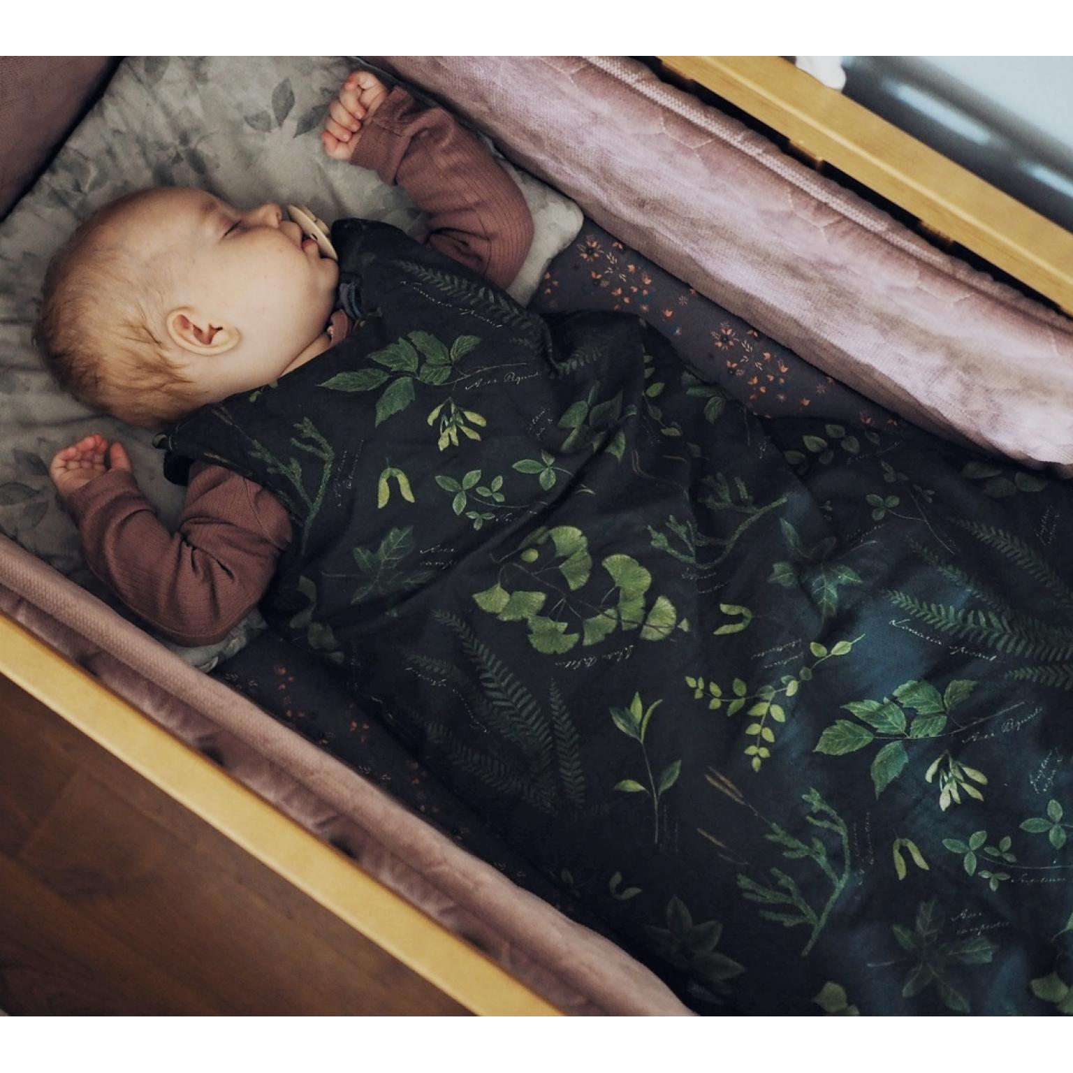 Bērnu-miega-guļammaiss-MAKASZKA-Herbarium (1)