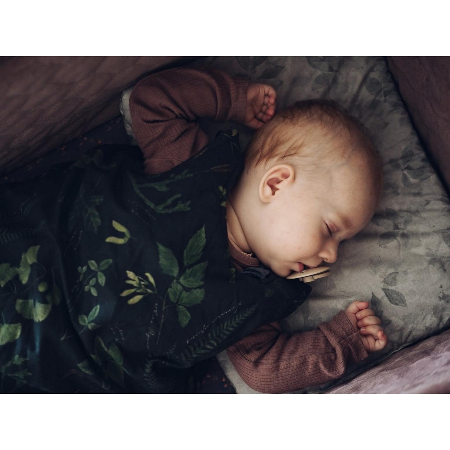 Bērnu-miega-guļammaiss-MAKASZKA-Herbarium (2)